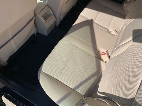 Used 2018 Subaru Outback 2.5i Premium image 31