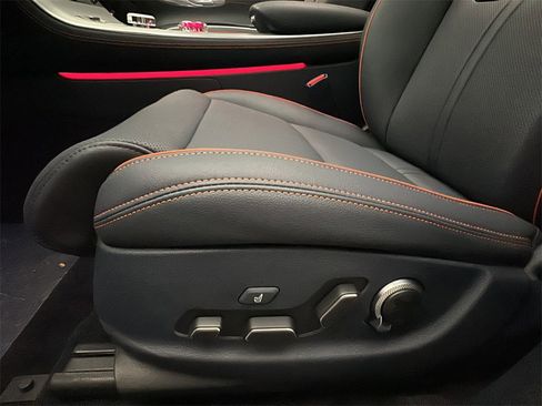 New 2026 Genesis GV70 3.5T Sport Advanced image 10