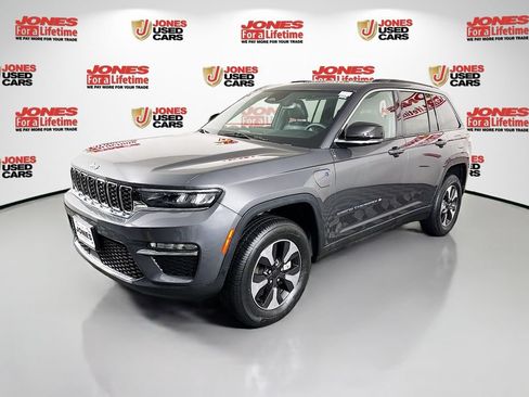 Used 2024 Jeep Grand Cherokee Limited 4xe AWD/4WD image 16