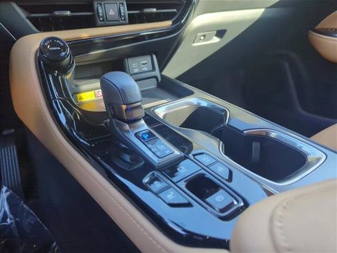 Used 2023 Lexus NX 350 NX 350 Premium image 14