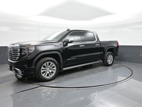 Used 2025 GMC Sierra 1500 Denali w/ Technology Package RWD image 1