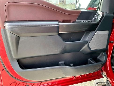 Used 2021 Ford F150 Lariat w/ Equipment Group 502A High image 9