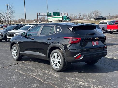 New 2026 Chevrolet Trax LS w/ Driver Confidence Package image 3