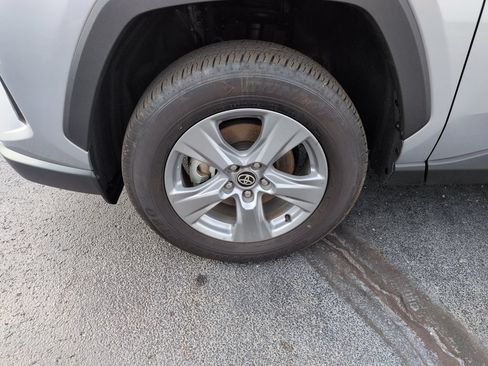 Certified 2025 Toyota RAV4 XLE AWD/4WD image 27
