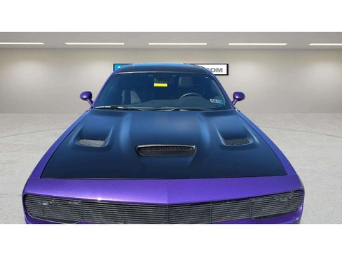Used 2016 Dodge Challenger SRT Hellcat RWD image 12