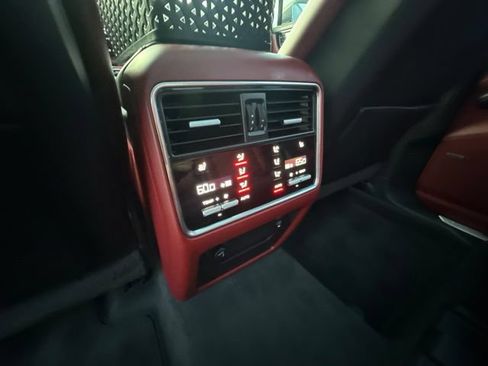 Used 2021 Porsche Cayenne S w/ Premium Package Plus AWD/4WD image 6