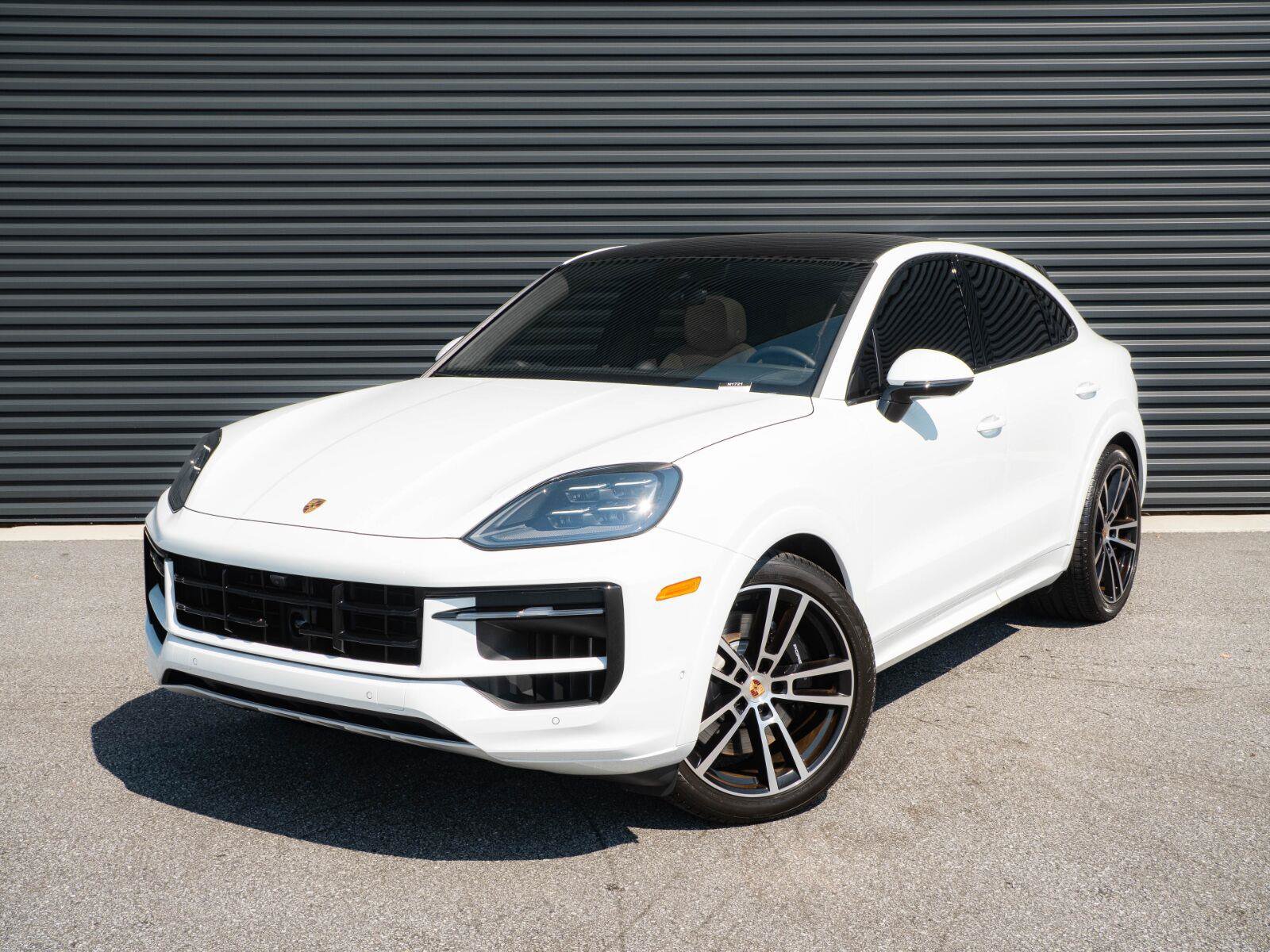 Certified 2026 Porsche Cayenne GTS AWD/4WD image 1