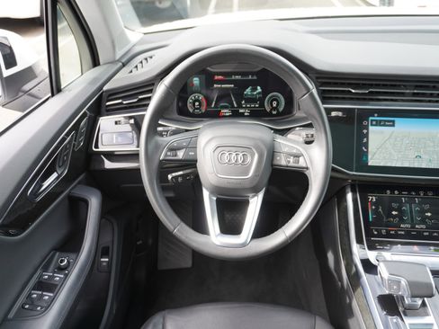 Used 2022 Audi Q7 3.0T Prestige image 18