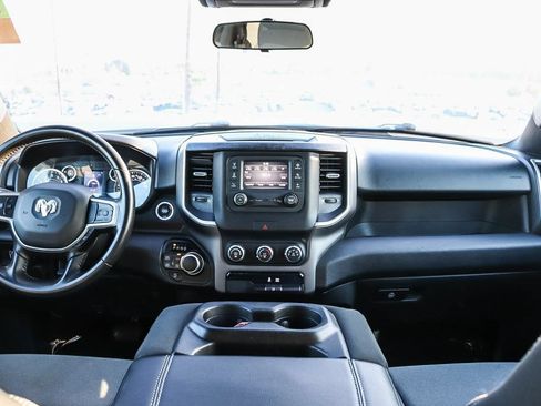 Used 2022 RAM 1500 Big Horn AWD/4WD image 14