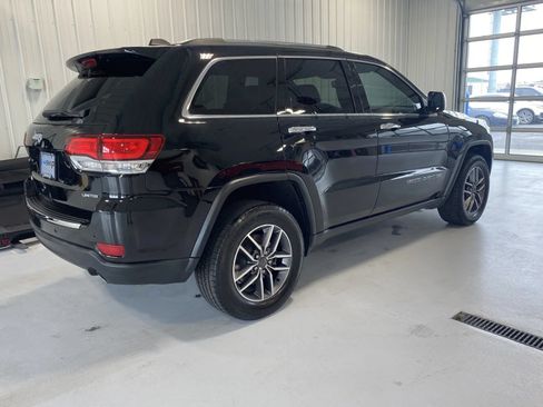 Used 2021 Jeep Grand Cherokee Limited w/ Luxury Group II AWD/4WD image 3
