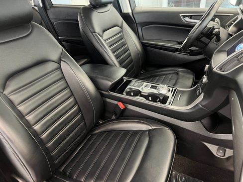 Used 2019 Ford Edge SEL w/ Equipment Group 201A AWD/4WD image 15