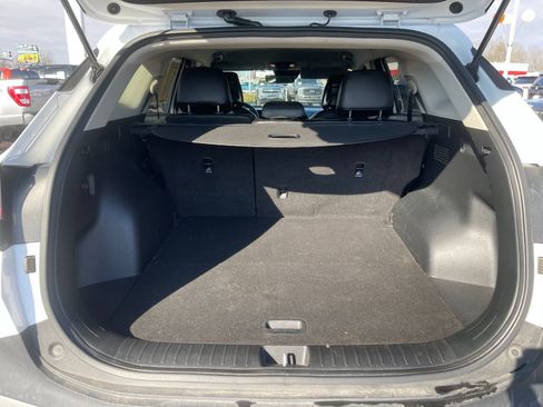 Used 2023 Kia Sportage EX image 17