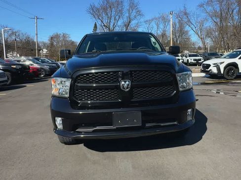 Used 2018 RAM 1500 Express image 3