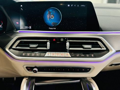 Used 2022 BMW X6 M50i w/ Executive Package image 28