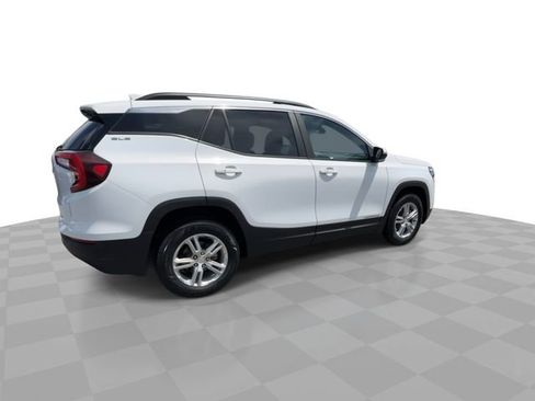 Used 2023 GMC Terrain SLE w/ Driver Convenience Package AWD/4WD image 8