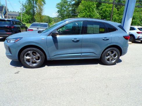 Certified 2023 Ford Escape ST-Line w/ Tech Pack #1 AWD/4WD image 4
