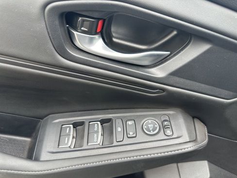 Used 2025 Honda Accord Sport image 11