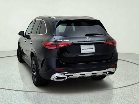 Used 2026 Mercedes-Benz GLC 300 image 11