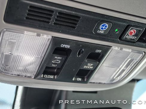 Used 2020 Honda Pilot Touring image 47