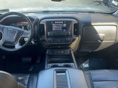 Used 2018 GMC Sierra 1500 Denali w/ Denali Ultimate Package image 12