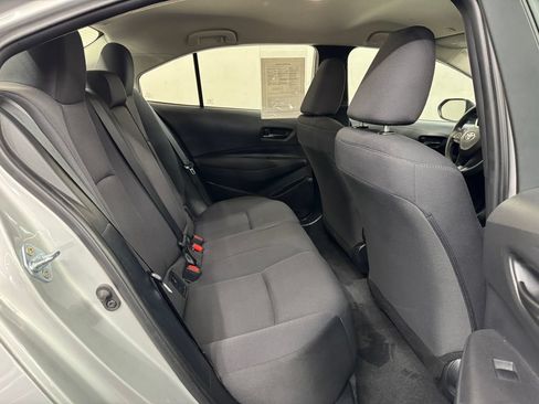 Used 2024 Toyota Corolla LE FWD image 27