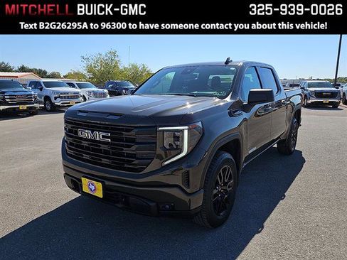 Used 2023 GMC Sierra 1500 Elevation image 1