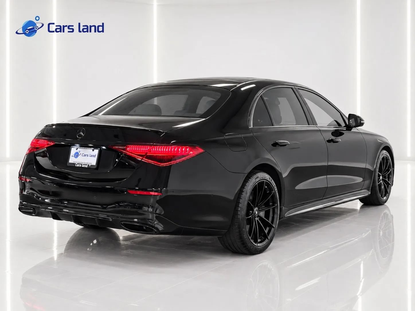 Used 2022 Mercedes-Benz S 580 4MATIC Sedan image 3
