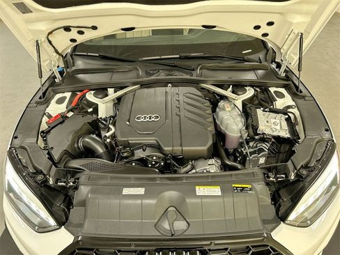 Used 2025 Audi A5 2.0T Premium Plus image 24