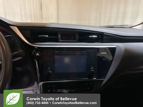 Used 2017 Toyota Corolla LE image 13