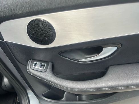 Used 2021 Mercedes-Benz C 300 Sedan image 24