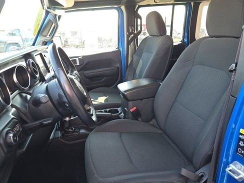 Used 2022 Jeep Wrangler Unlimited Sport image 5