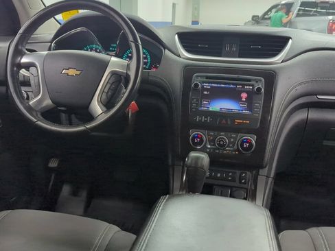 Used 2015 Chevrolet Traverse LT AWD/4WD image 28