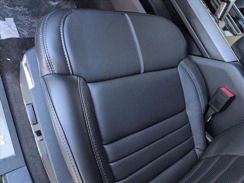 New 2026 Ford F150 Platinum w/ Equipment Group 702A High image 4