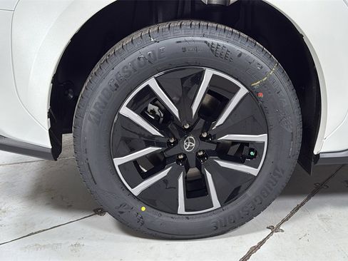 New 2026 Toyota bZ XLE Plus image 22