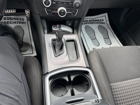 Used 2019 Dodge Charger Scat Pack RWD image 16