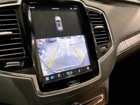 Certified 2024 Volvo XC90 T8 Ultimate w/ Protection Package Premier image 21