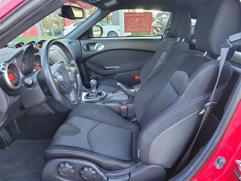 Certified 2020 Nissan 370Z Coupe image 9