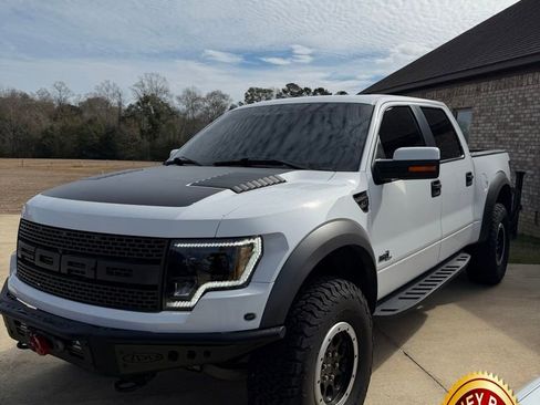 Used 2013 Ford F150 Raptor w/ Luxury Equipment Group image 17