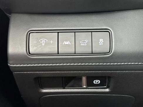 Used 2022 Hyundai Santa Fe Calligraphy image 23