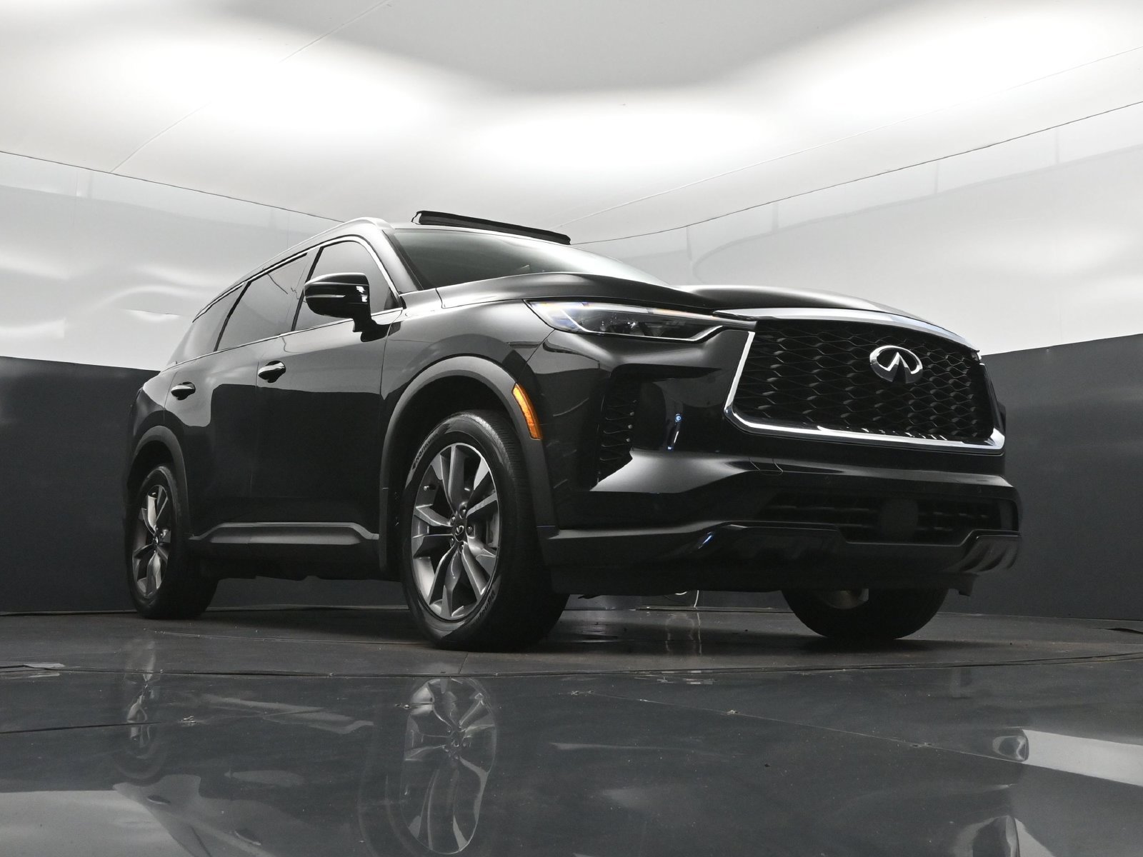 Certified 2023 INFINITI QX60 Luxe w/ Cargo Package AWD/4WD image 44