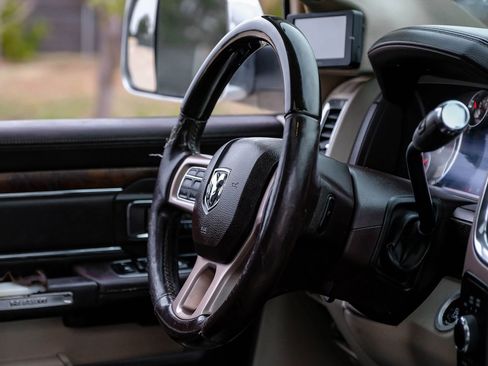 Used 2015 RAM 3500 Laramie Longhorn AWD/4WD image 19