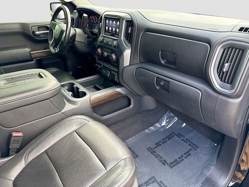 Used 2020 Chevrolet Silverado 1500 LT Trail Boss image 12