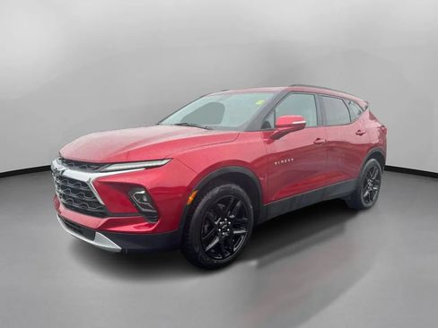 Used 2023 Chevrolet Blazer LT FWD image 5