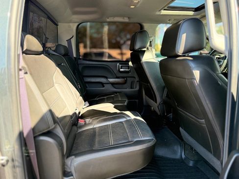 Used 2017 GMC Sierra 3500 Denali w/ Duramax Plus Package image 28