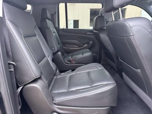 Used 2020 GMC Yukon XL SLT AWD/4WD image 12
