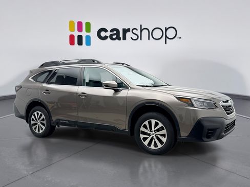 Used 2022 Subaru Outback Premium AWD/4WD image 7