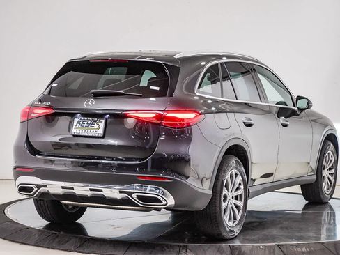 Certified 2026 Mercedes-Benz GLC 300 image 4