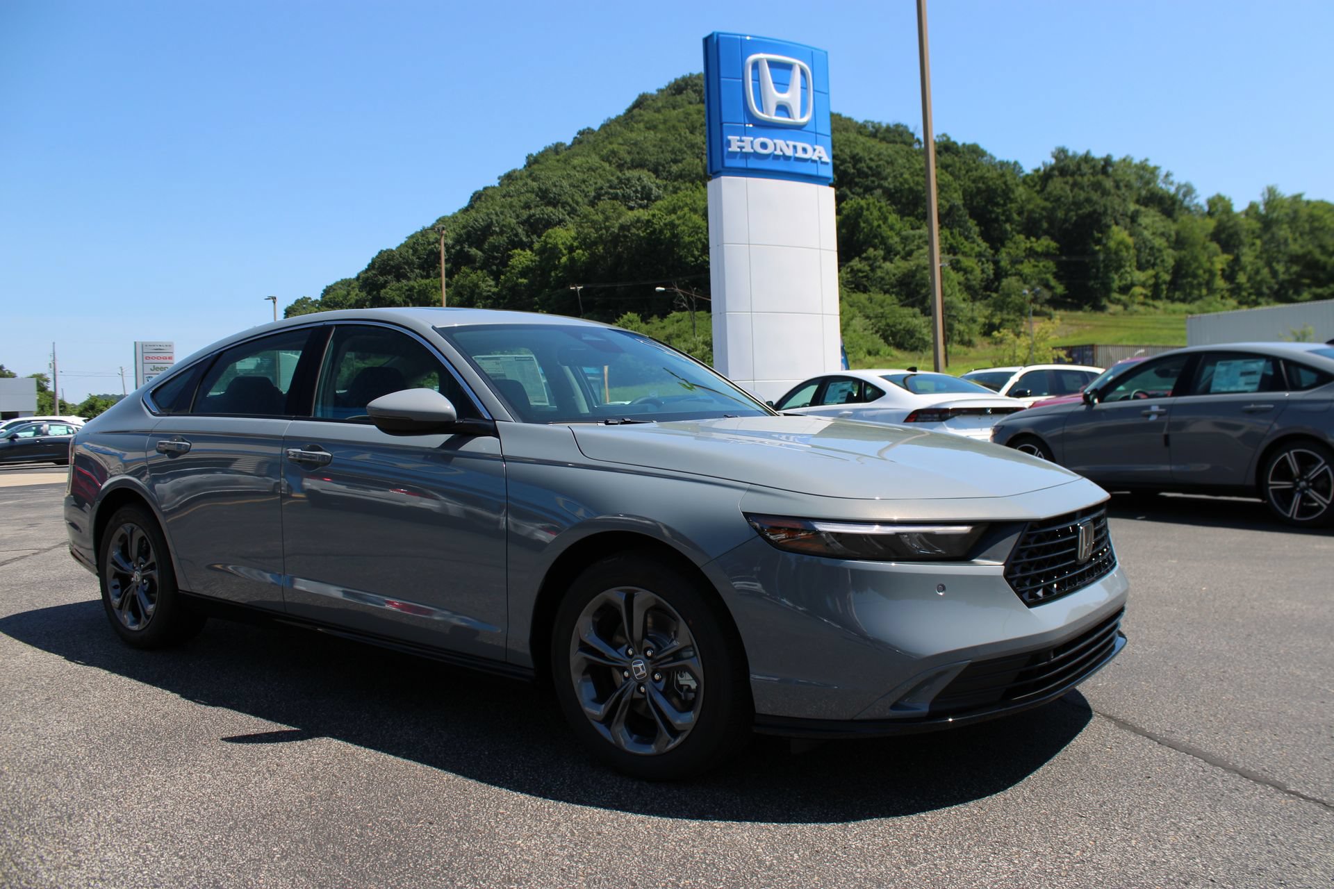New 2026 Honda Accord EX-L image 3