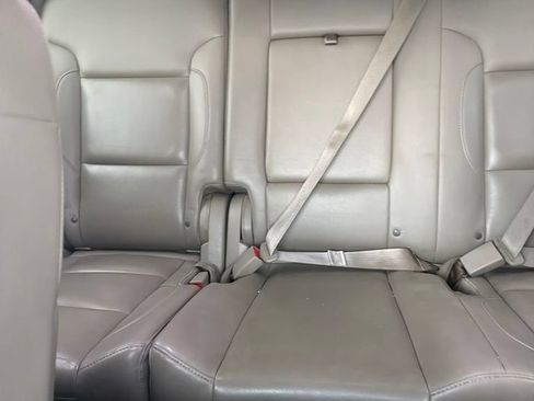 Used 2015 Chevrolet Suburban LT AWD/4WD image 9