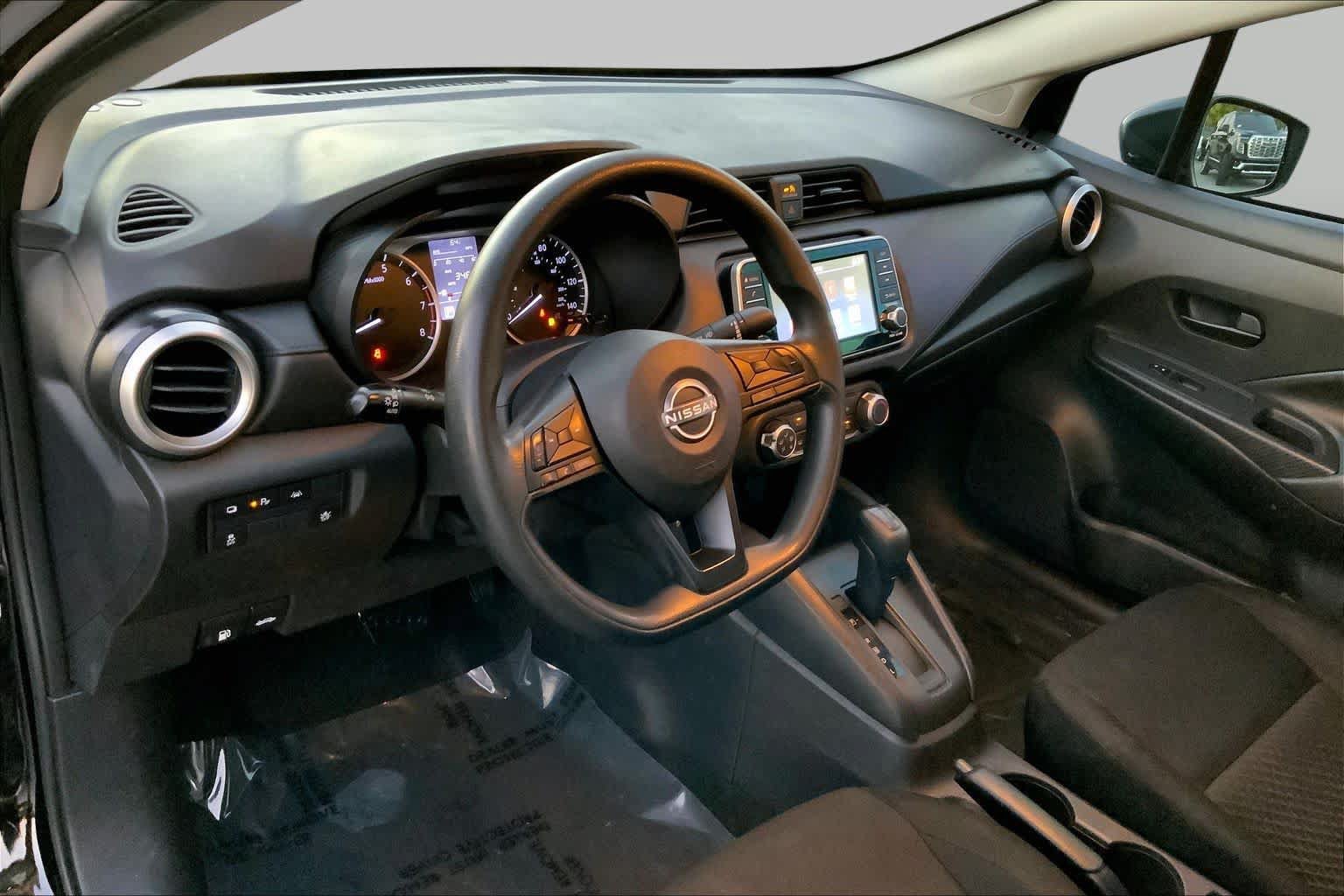 Used 2023 Nissan Versa S w/ Trunk Package FWD image 15